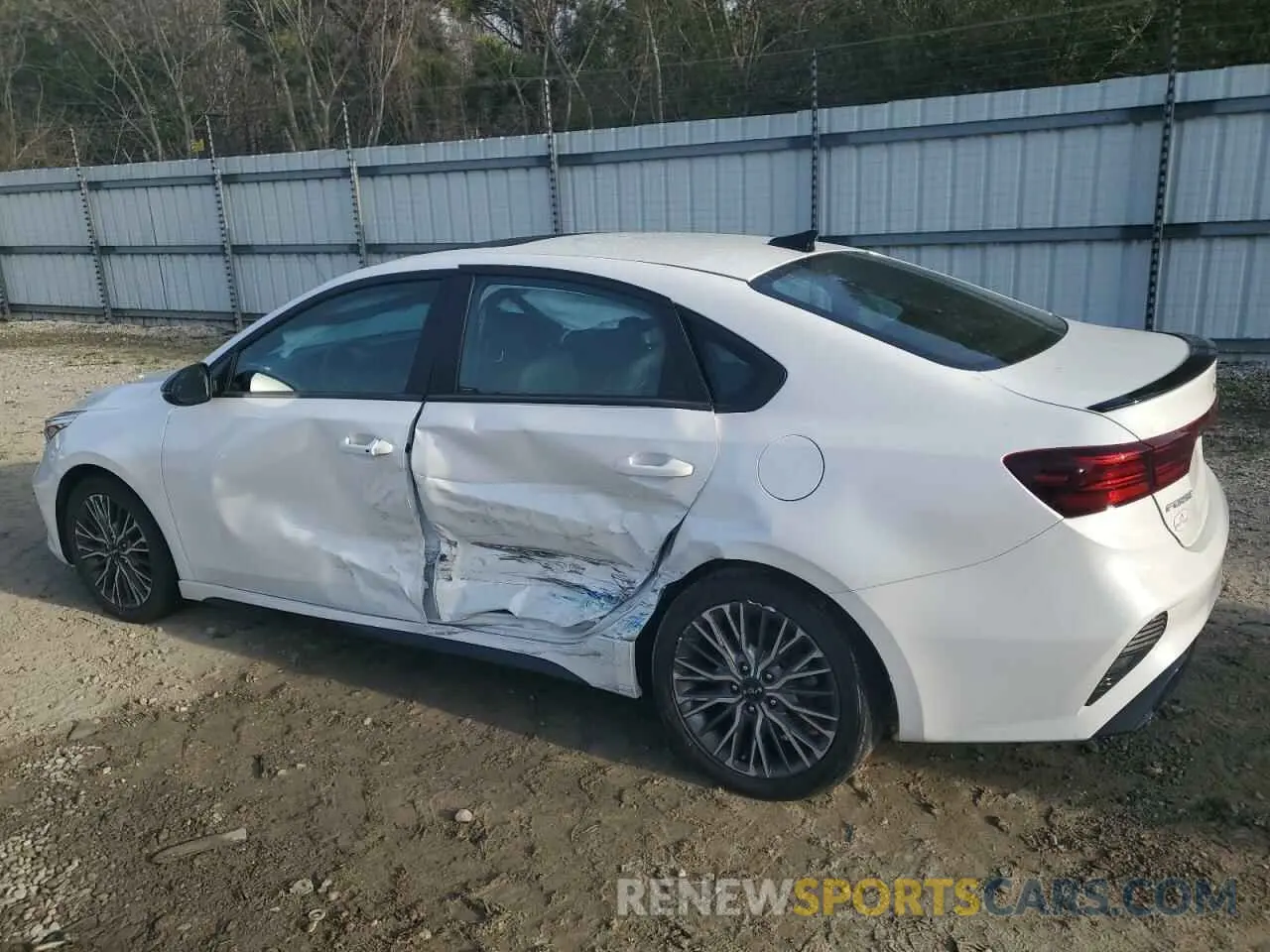2 Фотография поврежденного автомобиля 3KPF54AD3NE455072 KIA FORTE 2022
