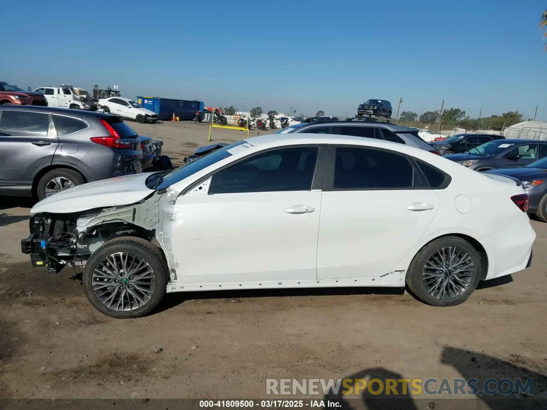 15 Фотография поврежденного автомобиля 3KPF54AD3NE498665 KIA FORTE 2022