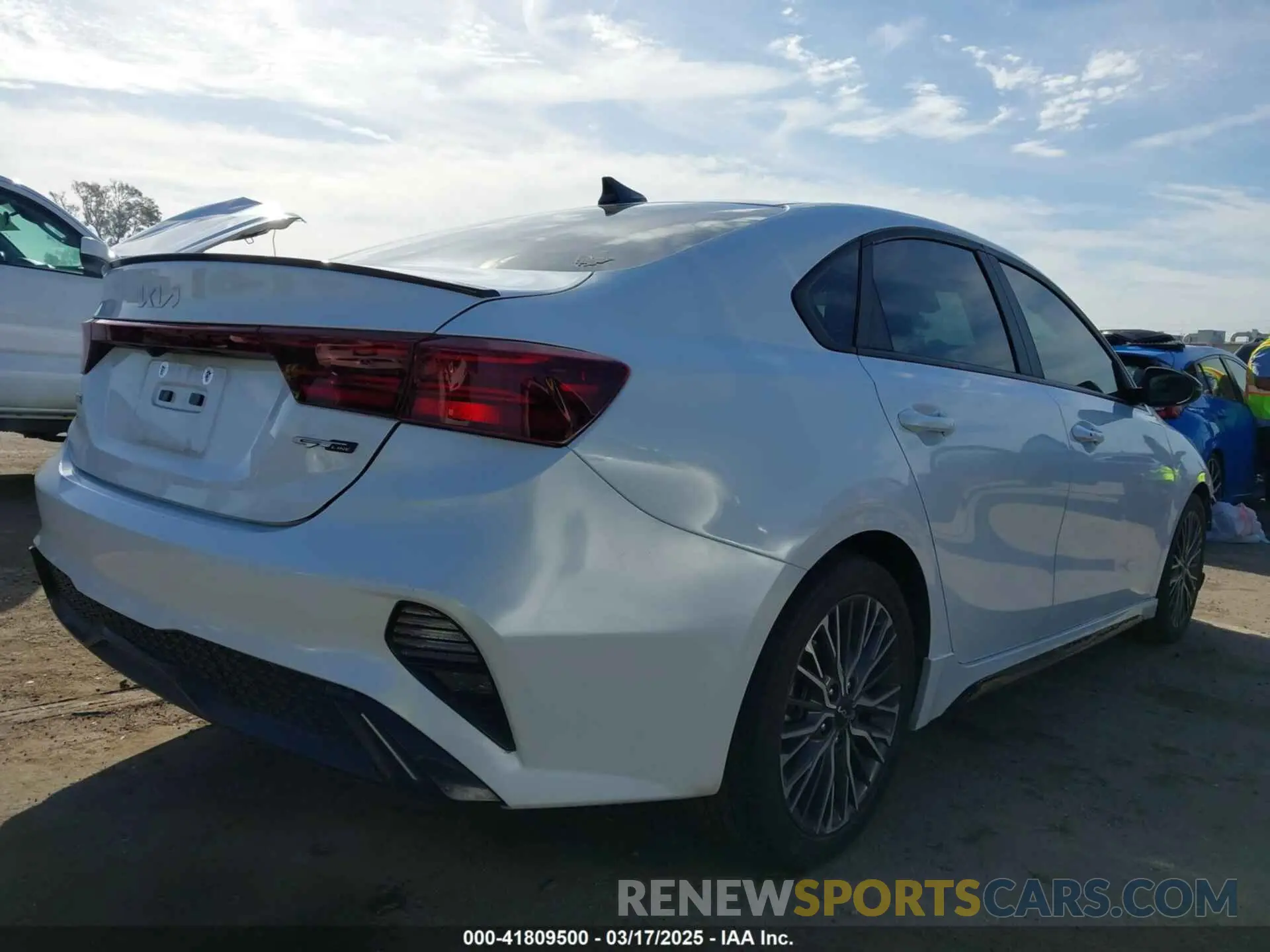 4 Фотография поврежденного автомобиля 3KPF54AD3NE498665 KIA FORTE 2022