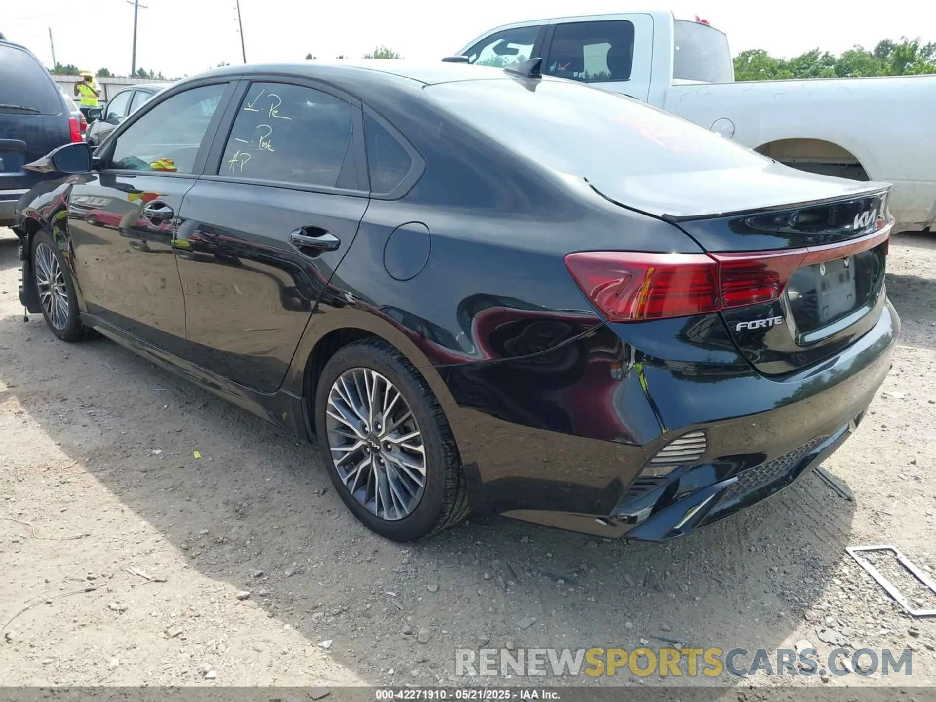 3 Photograph of a damaged car 3KPF54AD5NE481043 KIA FORTE 2022
