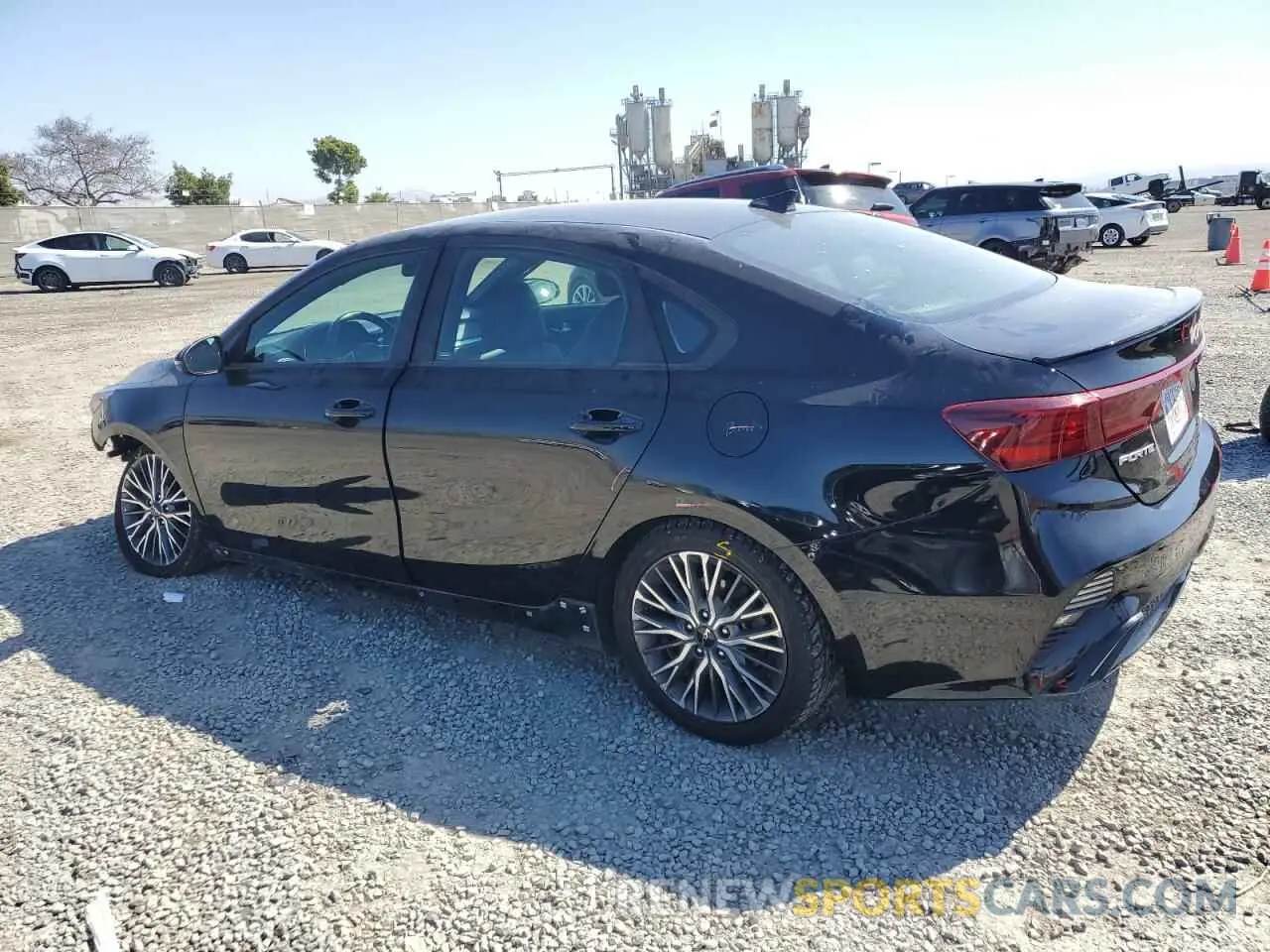 2 Фотография поврежденного автомобиля 3KPF54AD5NE489014 KIA FORTE 2022