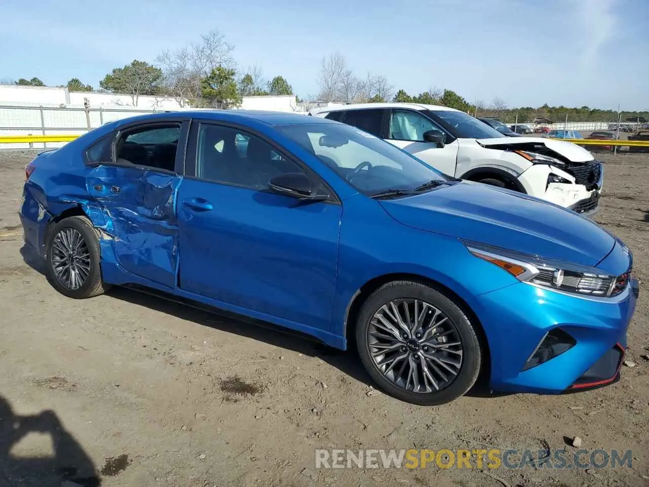 4 Фотография поврежденного автомобиля 3KPF54AD6NE469290 KIA FORTE 2022