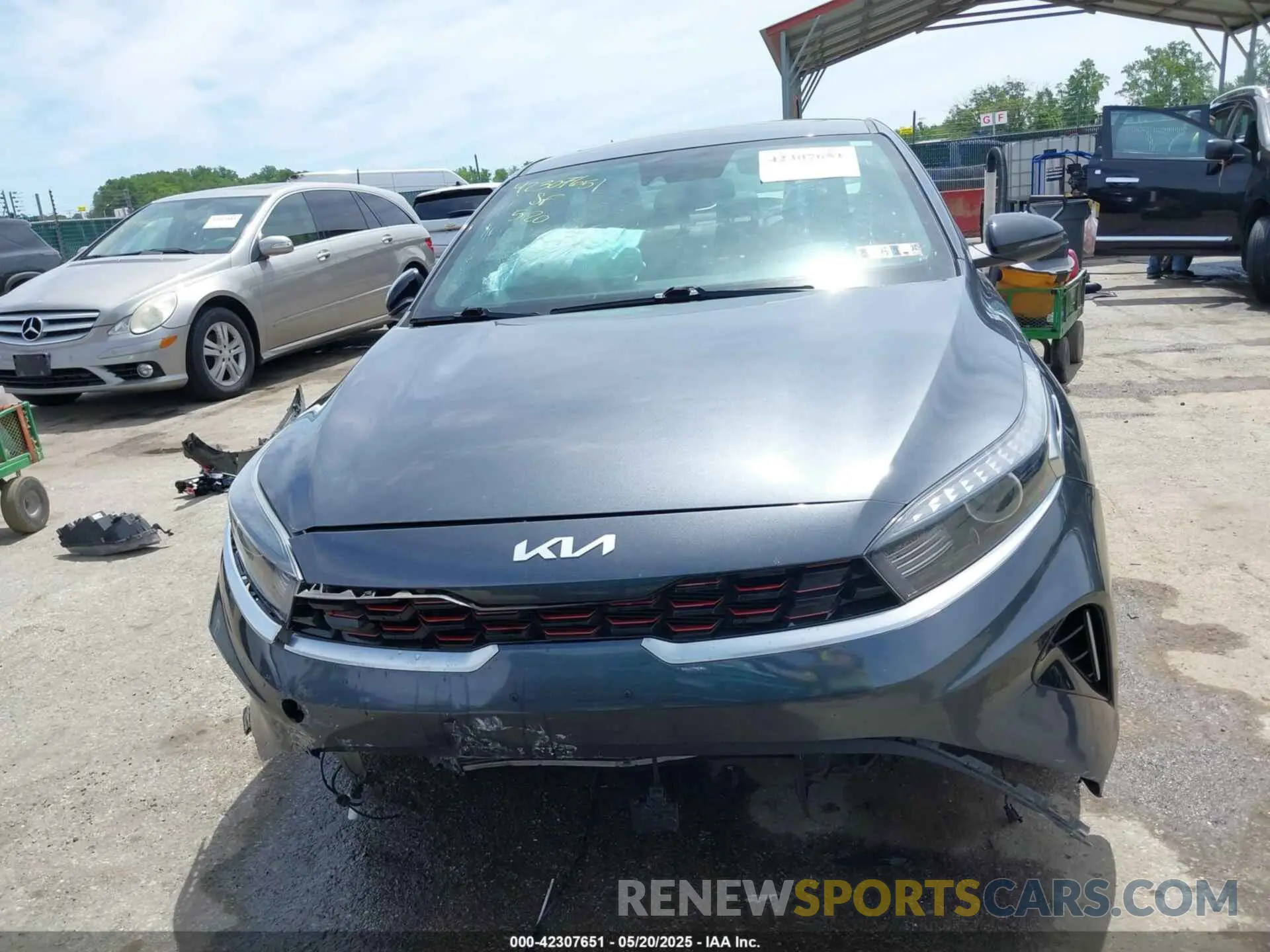 13 Фотография поврежденного автомобиля 3KPF54AD7NE454720 KIA FORTE 2022