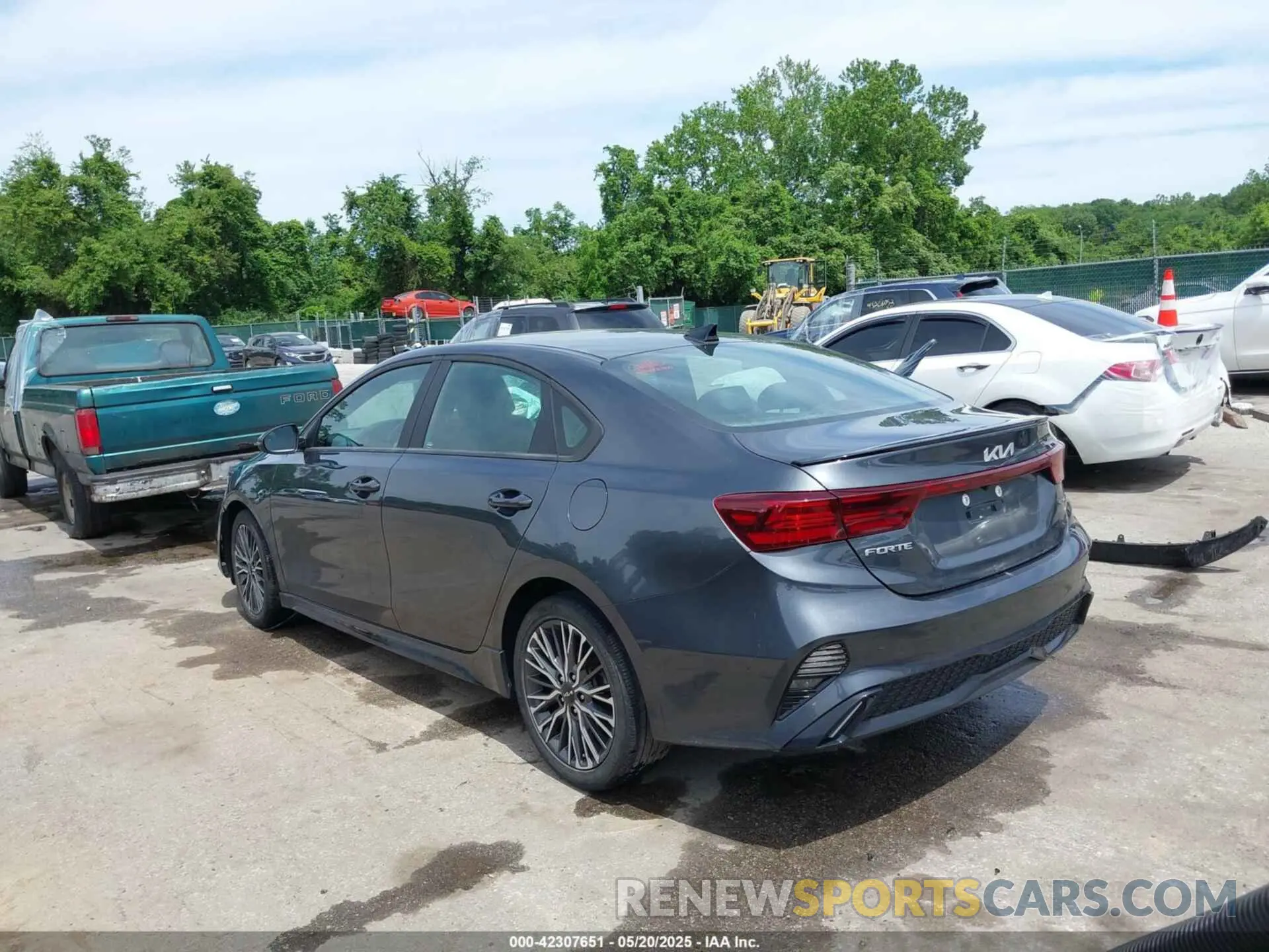 3 Фотография поврежденного автомобиля 3KPF54AD7NE454720 KIA FORTE 2022