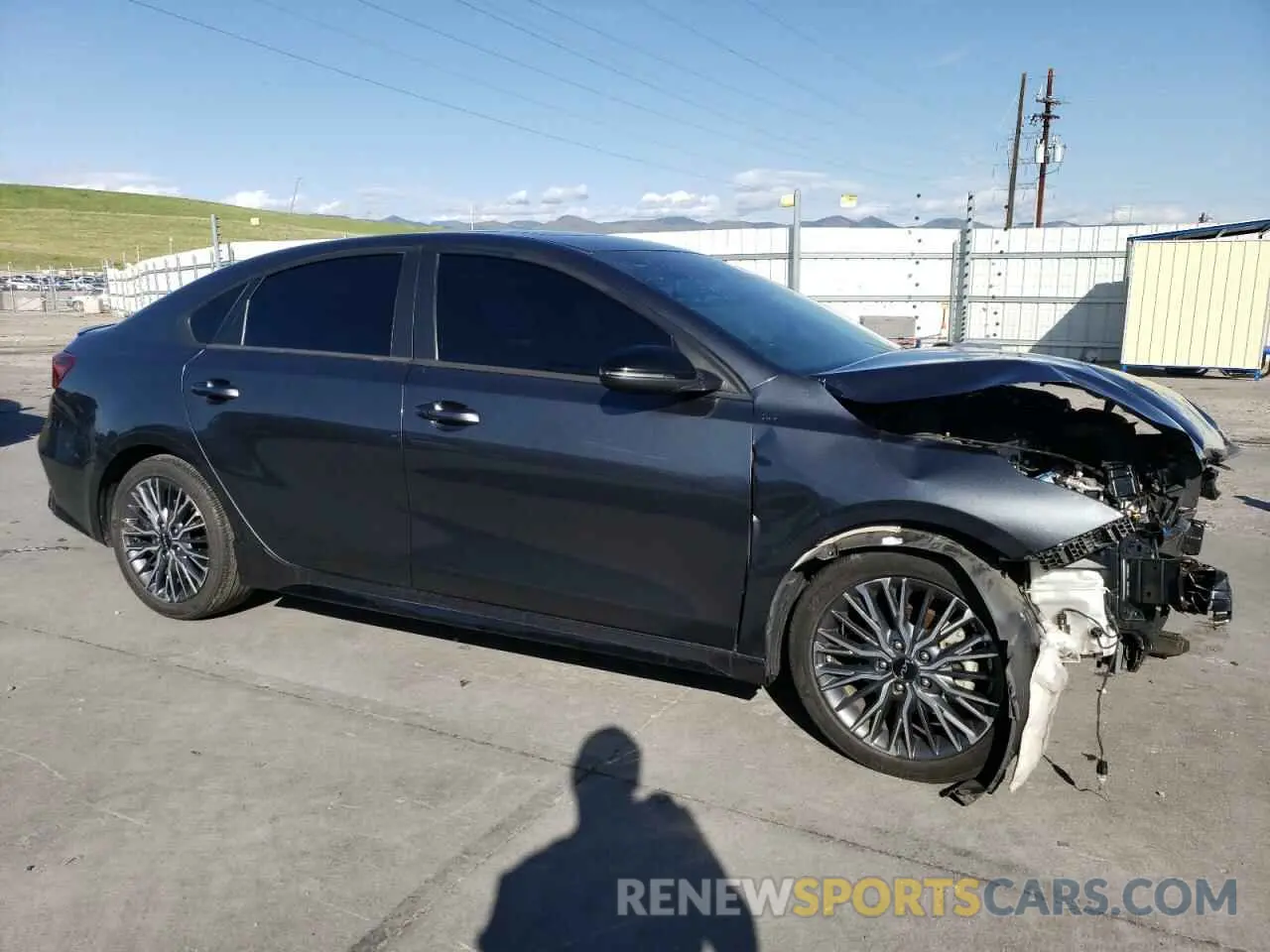4 Photograph of a damaged car 3KPF54AD7NE468889 KIA FORTE 2022