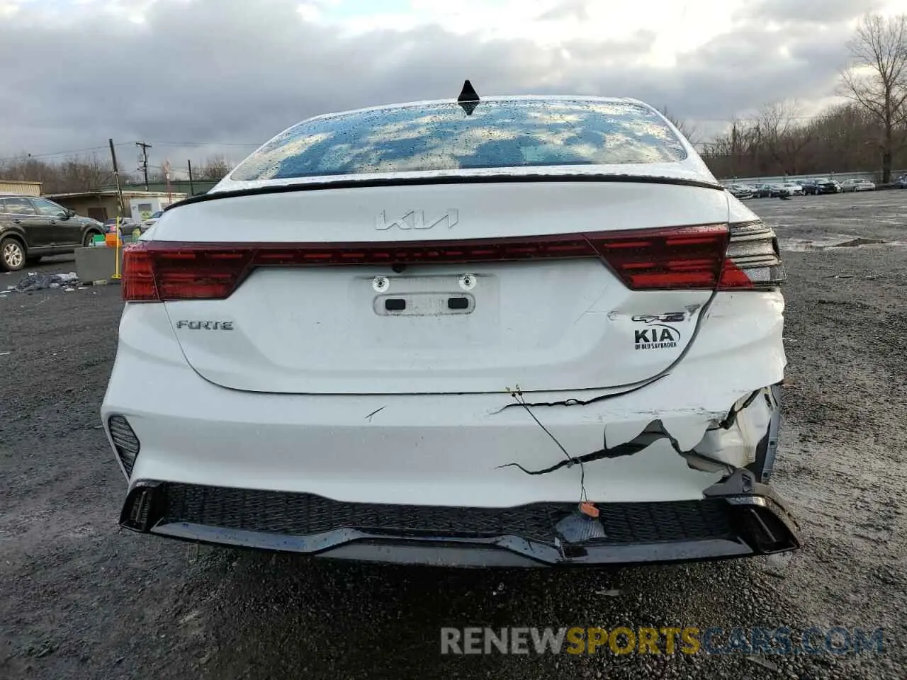 6 Photograph of a damaged car 3KPF54AD8NE492246 KIA FORTE 2022