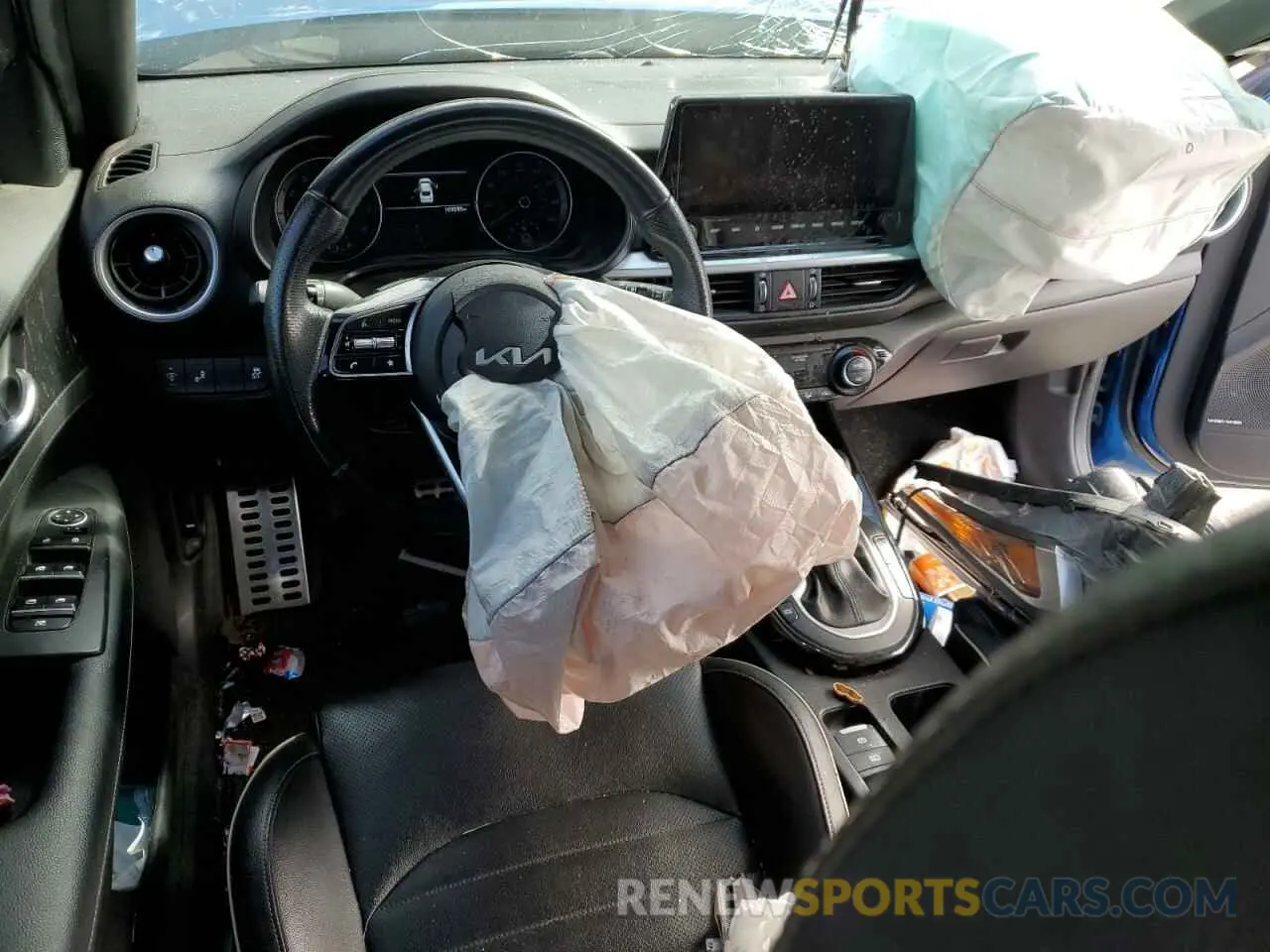 8 Фотография поврежденного автомобиля 3KPF54AD9NE450006 KIA FORTE 2022