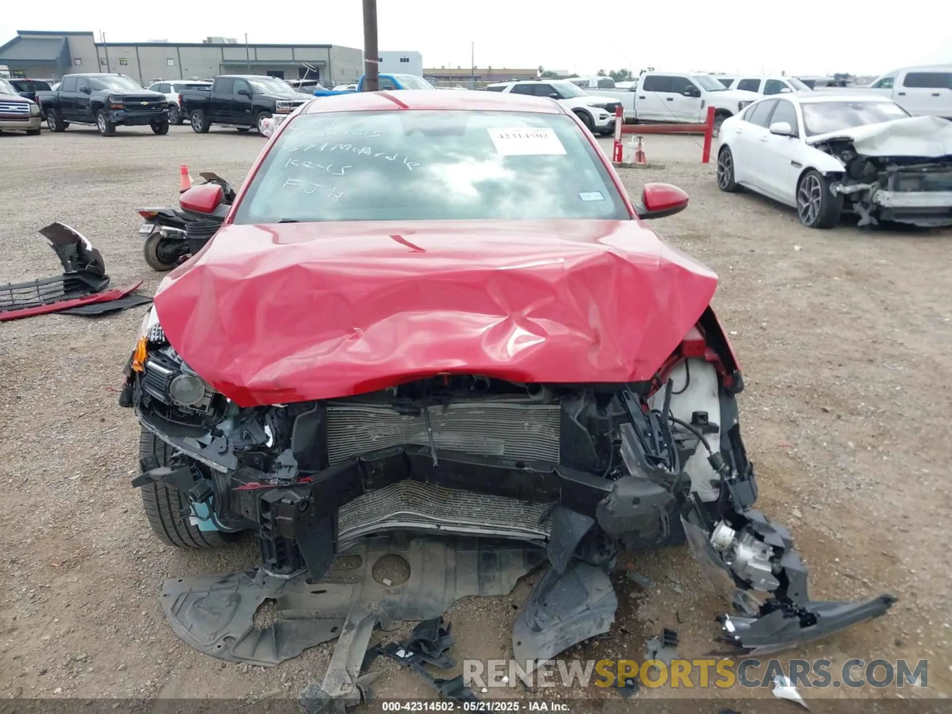 13 Photograph of a damaged car 3KPS24AD1NE465298 KIA FORTE 2022