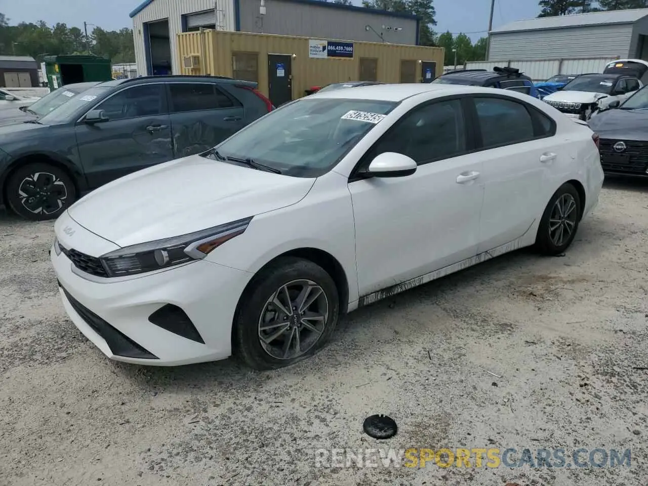 1 Фотография поврежденного автомобиля 3KPF24AD0PE589047 KIA FORTE 2023