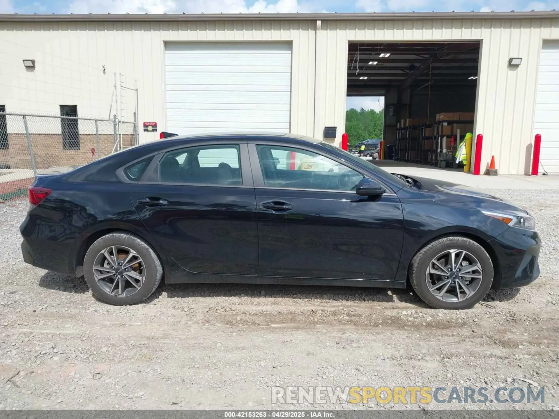 13 Photograph of a damaged car 3KPF24AD0PE612116 KIA FORTE 2023