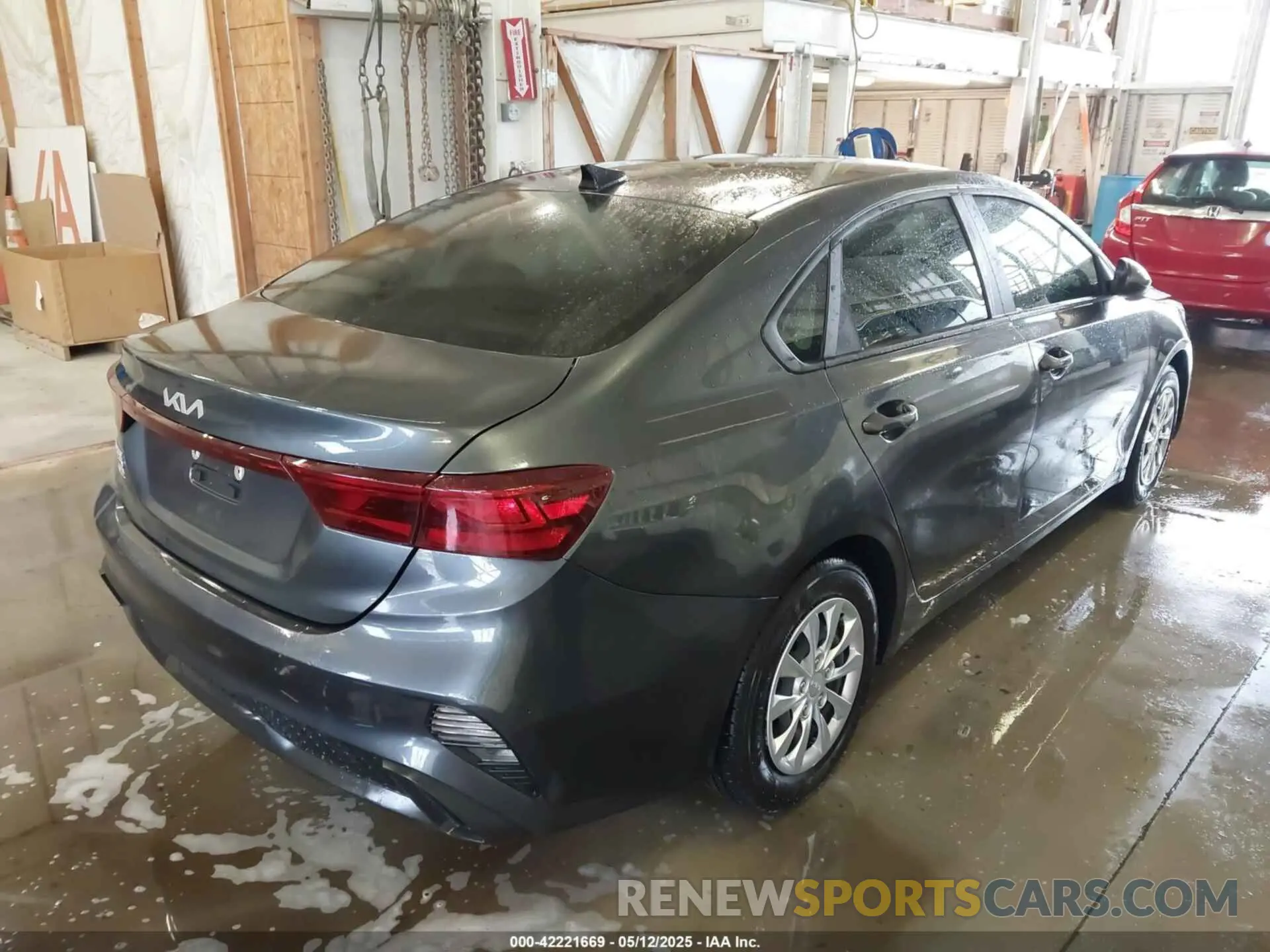 4 Фотография поврежденного автомобиля 3KPF24AD0PE633113 KIA FORTE 2023