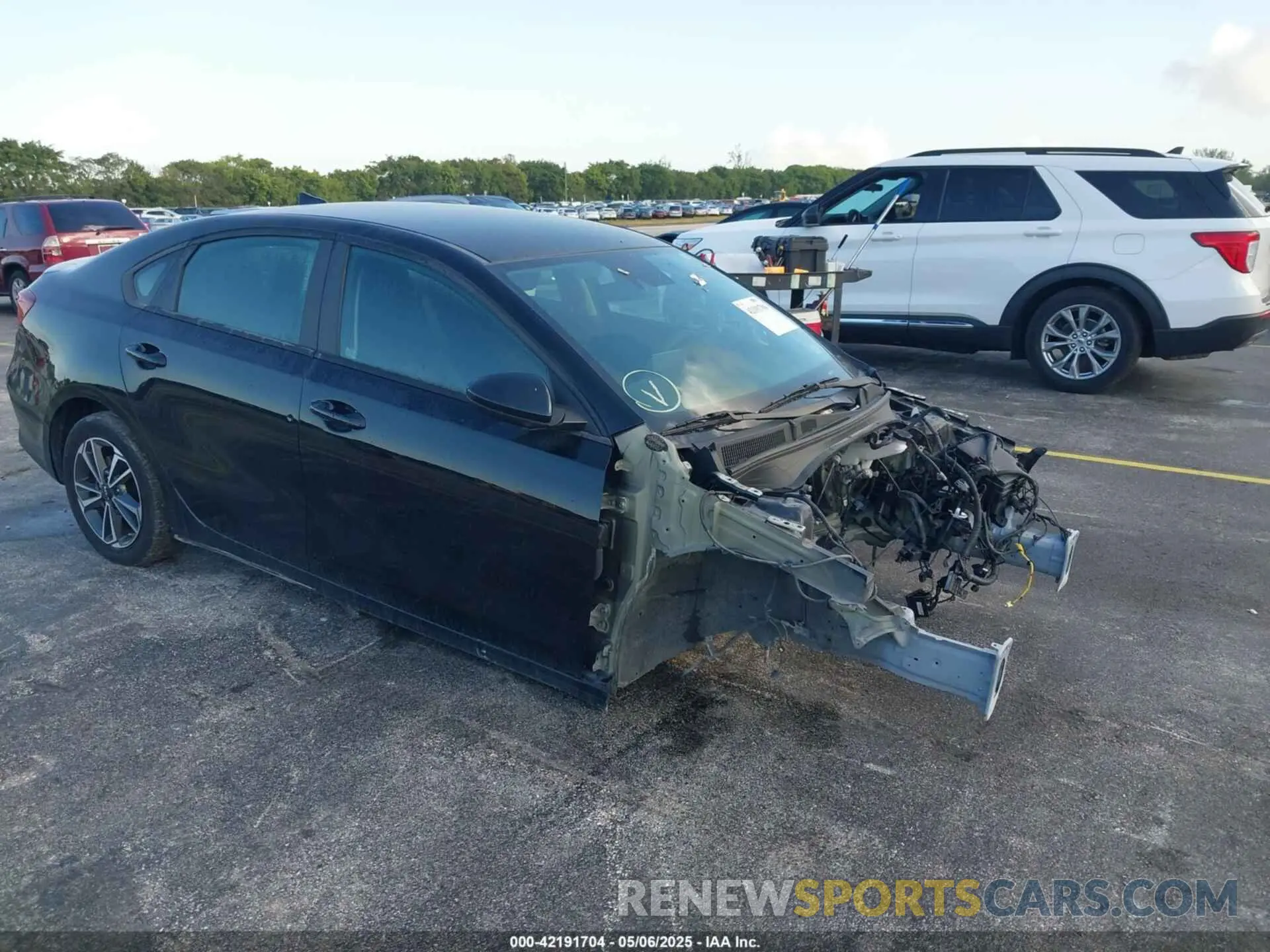 1 Фотография поврежденного автомобиля 3KPF24AD0PE663485 KIA FORTE 2023