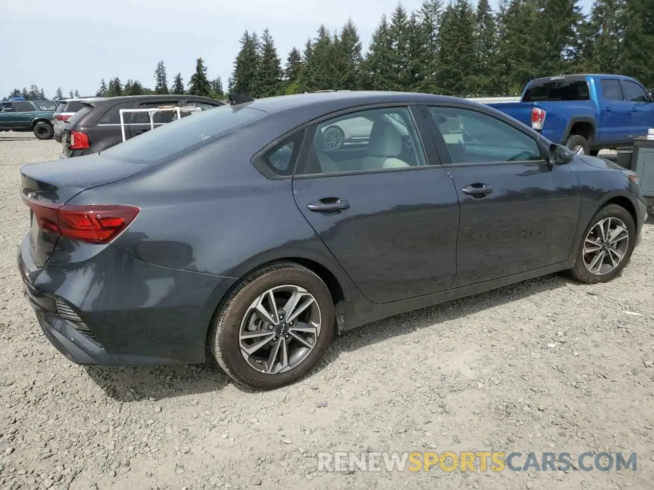 3 Photograph of a damaged car 3KPF24AD1PE525597 KIA FORTE 2023