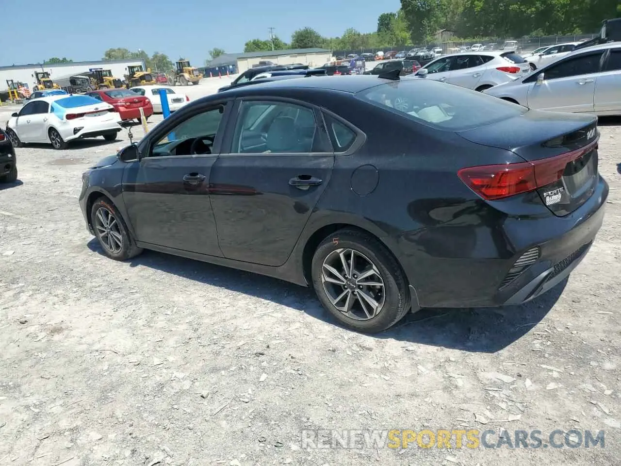 2 Фотография поврежденного автомобиля 3KPF24AD1PE542982 KIA FORTE 2023