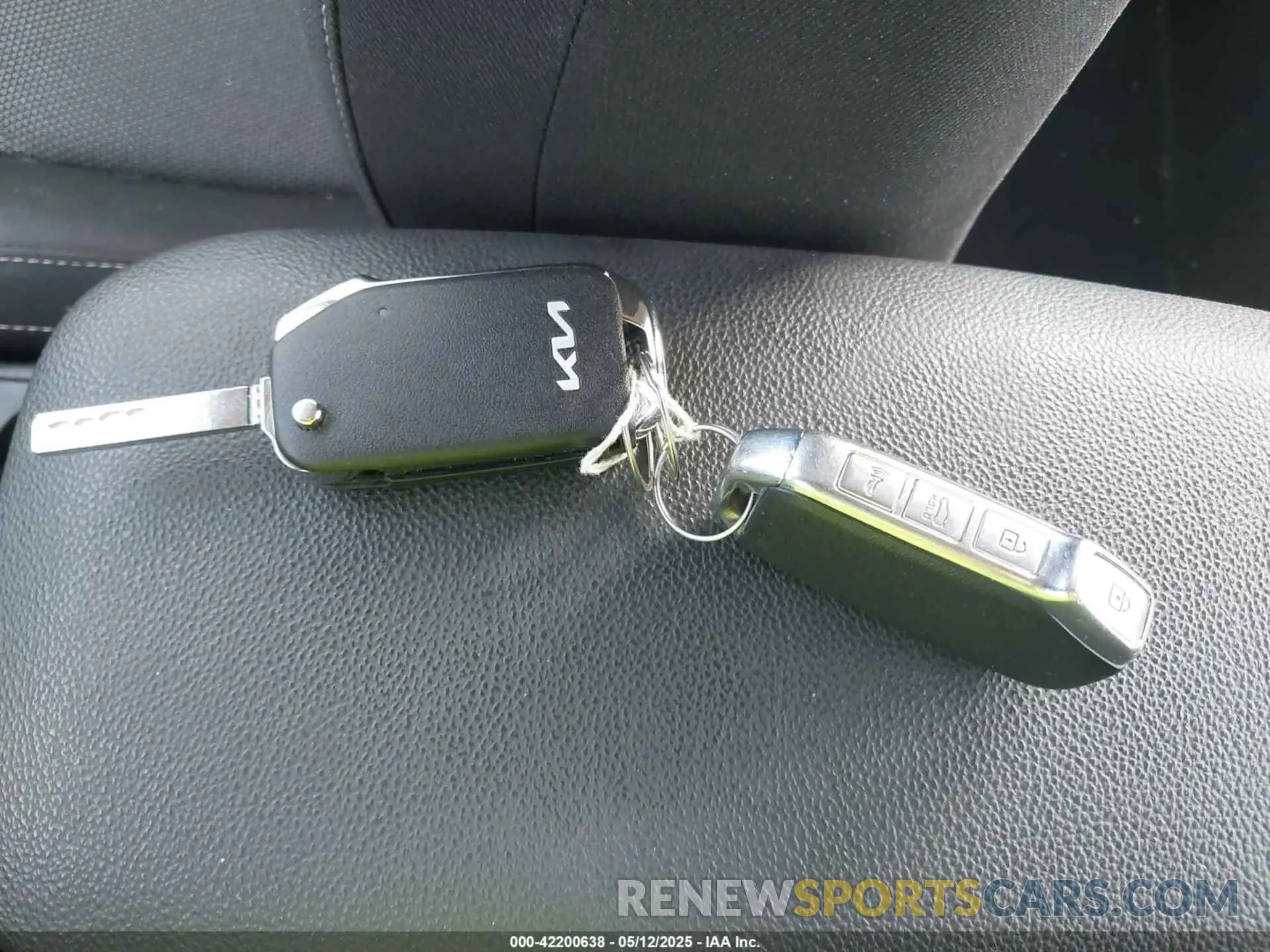 11 Photograph of a damaged car 3KPF24AD1PE555862 KIA FORTE 2023