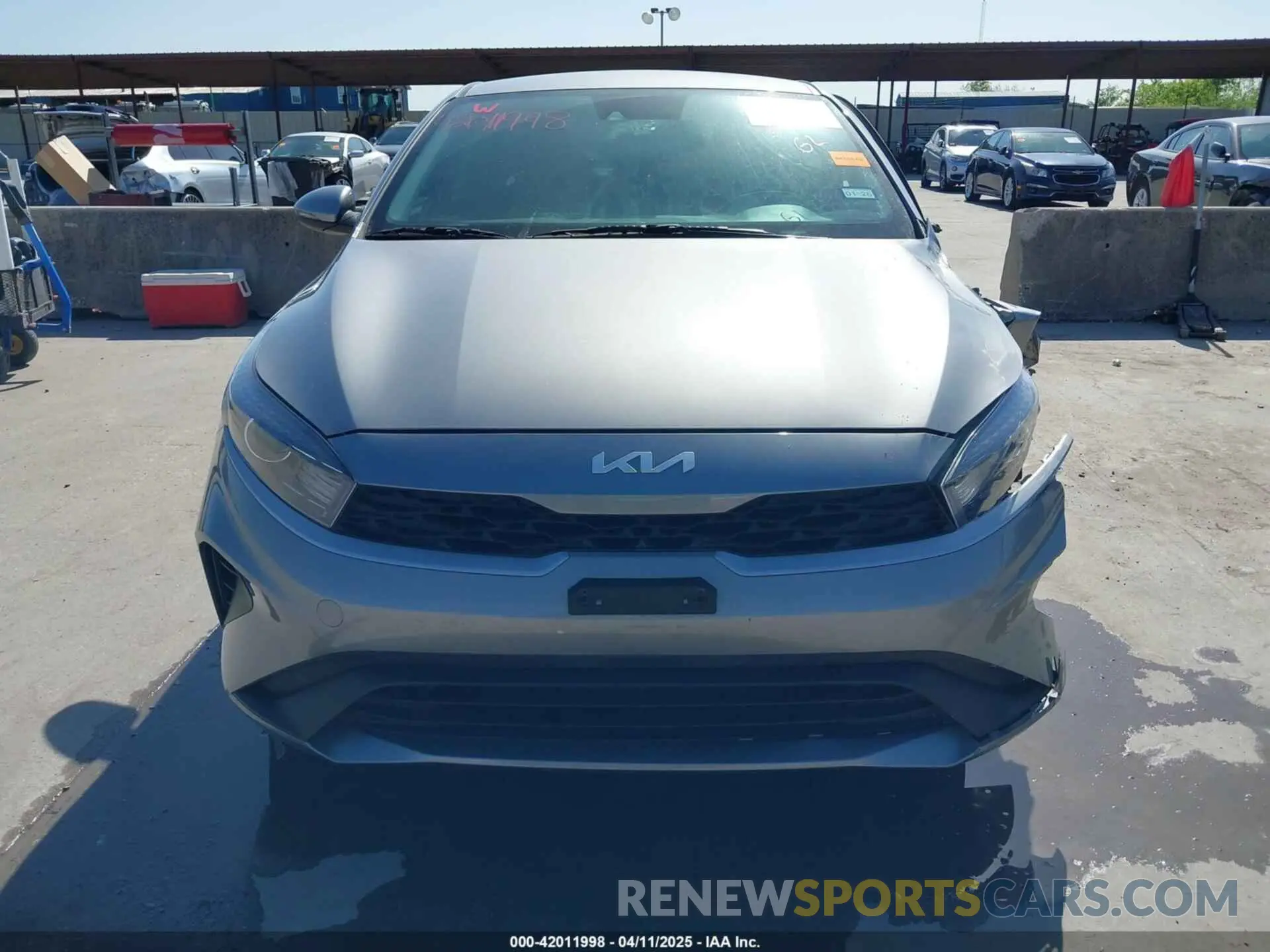 12 Фотография поврежденного автомобиля 3KPF24AD1PE592622 KIA FORTE 2023
