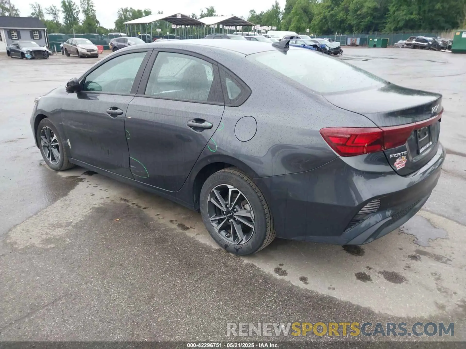 3 Photograph of a damaged car 3KPF24AD1PE615848 KIA FORTE 2023