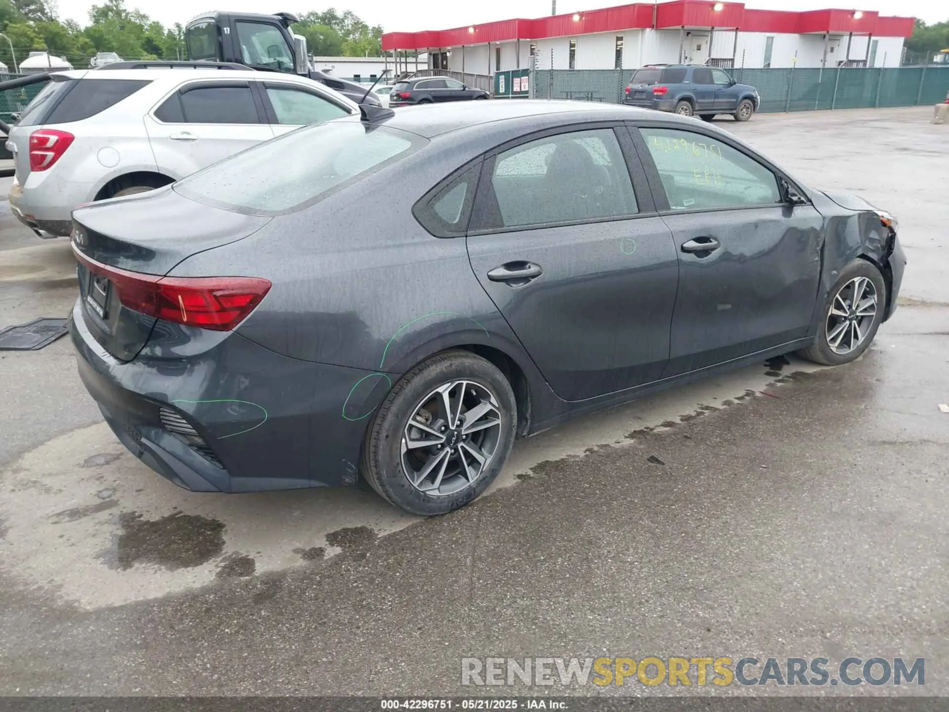 4 Photograph of a damaged car 3KPF24AD1PE615848 KIA FORTE 2023