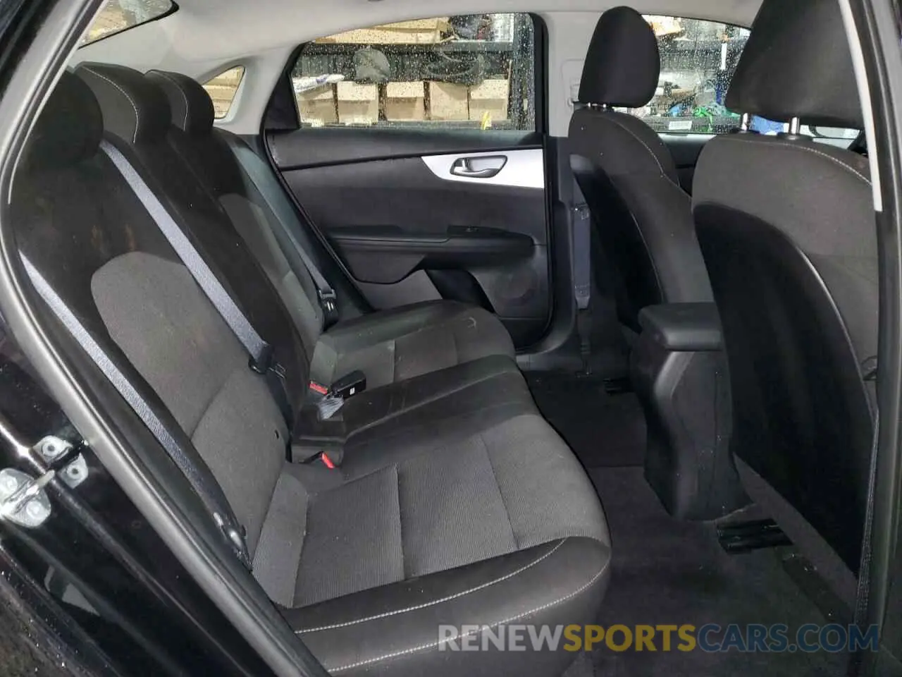 10 Фотография поврежденного автомобиля 3KPF24AD1PE642774 KIA FORTE 2023