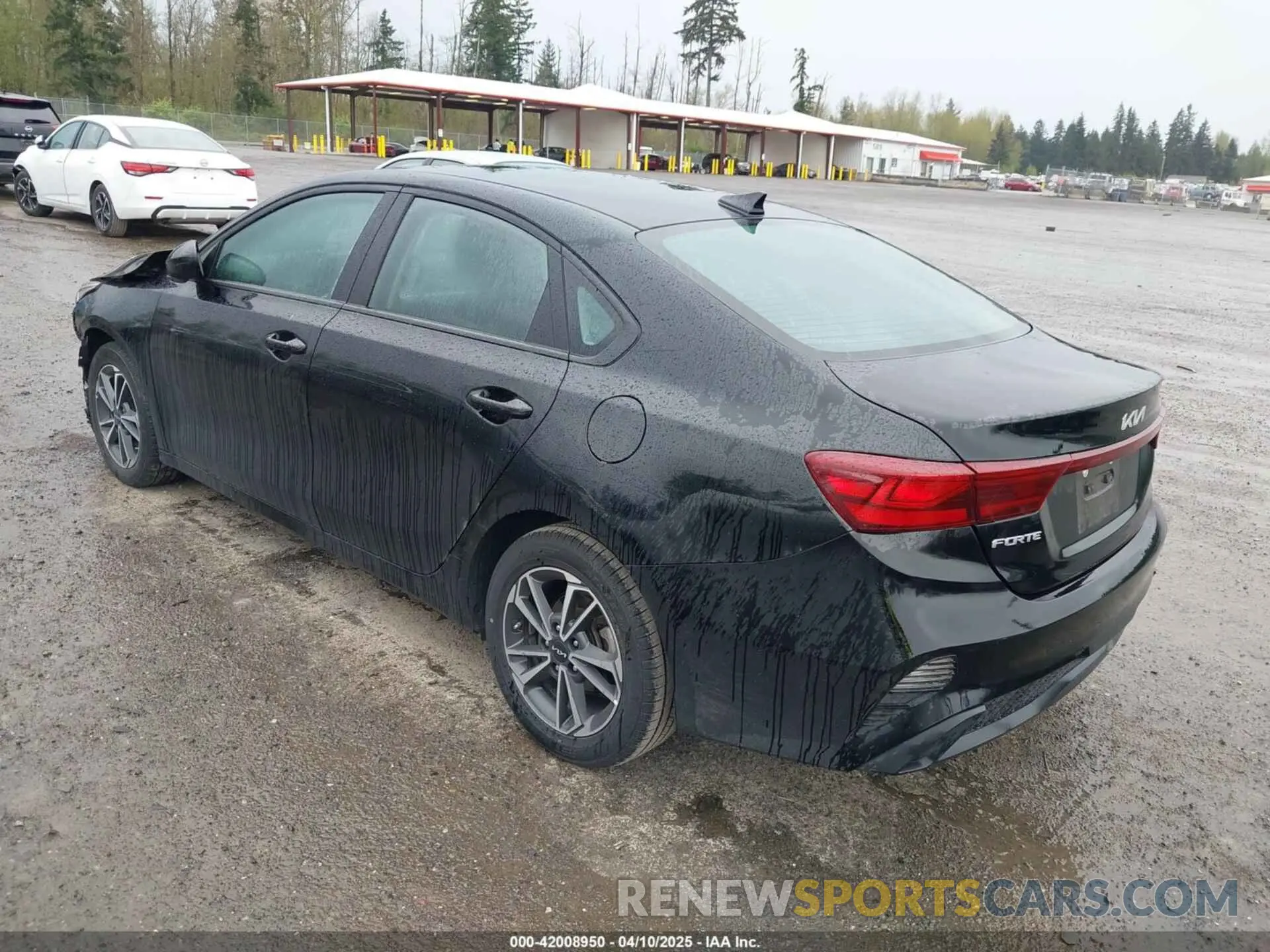 3 Фотография поврежденного автомобиля 3KPF24AD2PE547706 KIA FORTE 2023