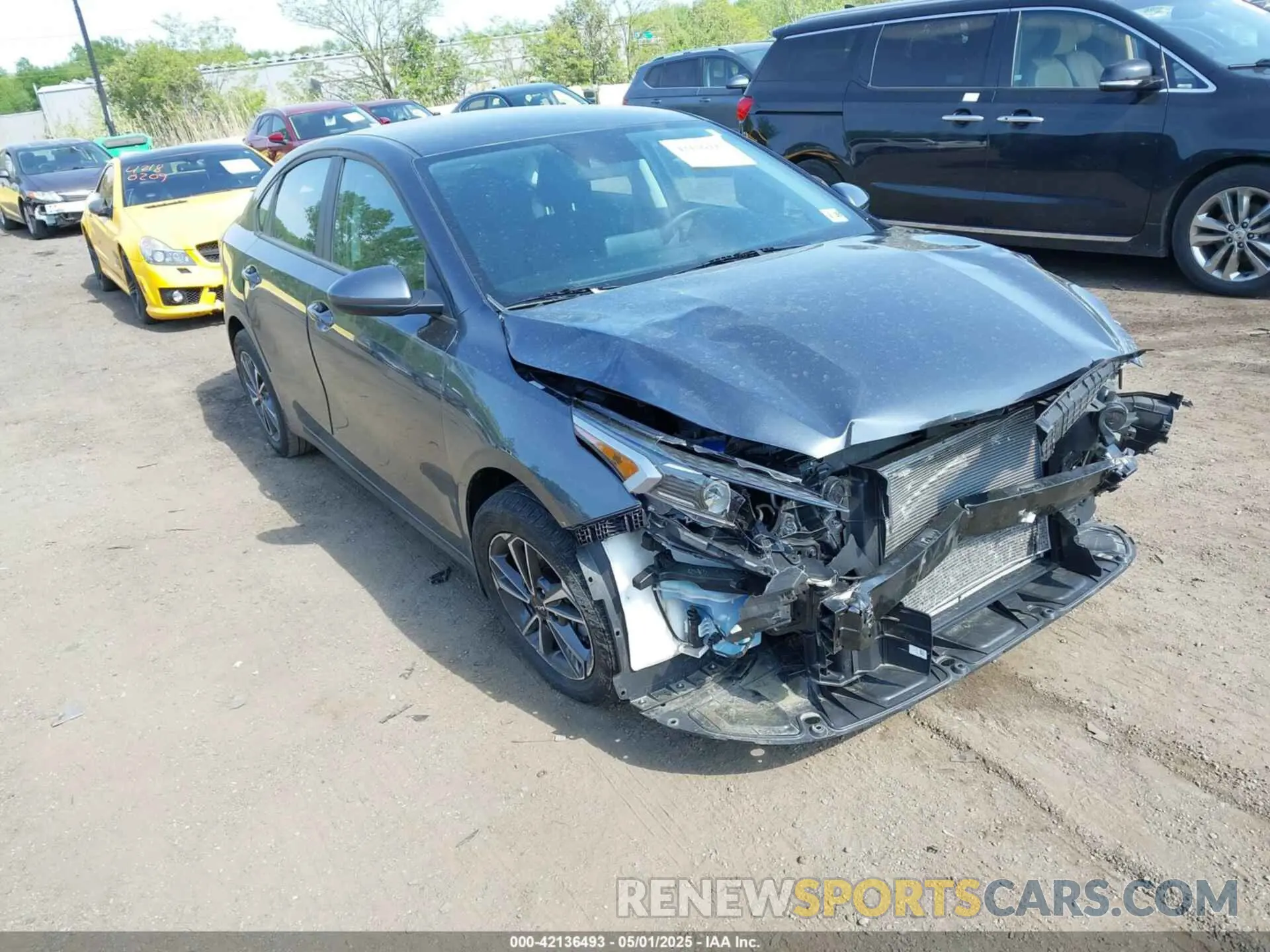 1 Photograph of a damaged car 3KPF24AD2PE554381 KIA FORTE 2023