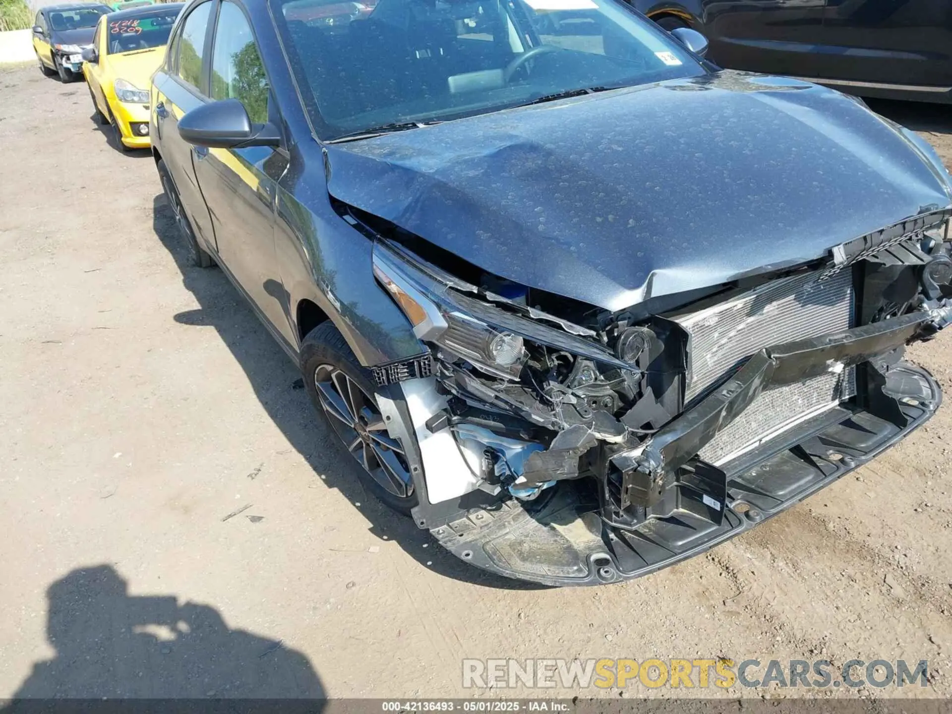 17 Photograph of a damaged car 3KPF24AD2PE554381 KIA FORTE 2023