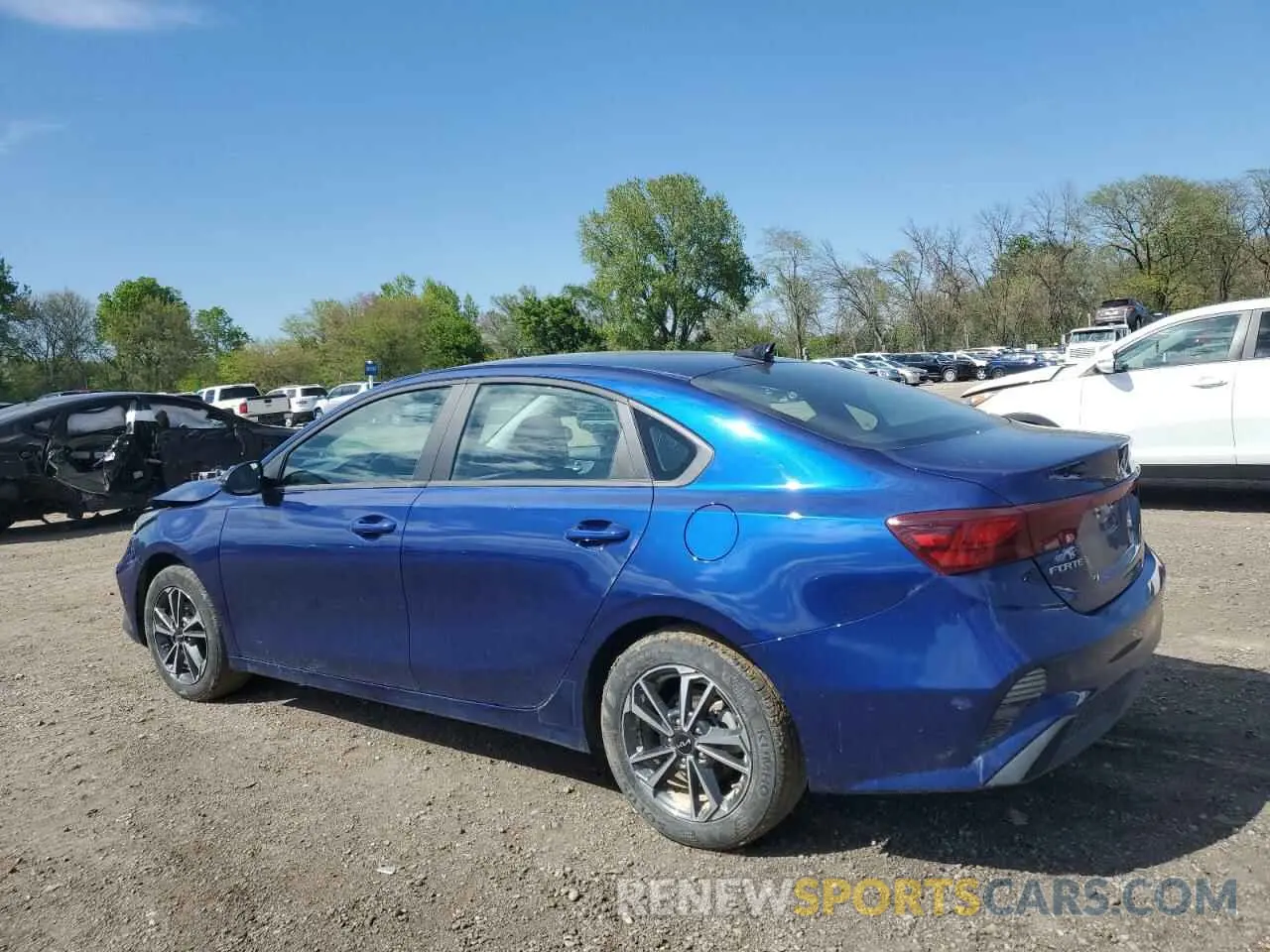 2 Фотография поврежденного автомобиля 3KPF24AD2PE573450 KIA FORTE 2023