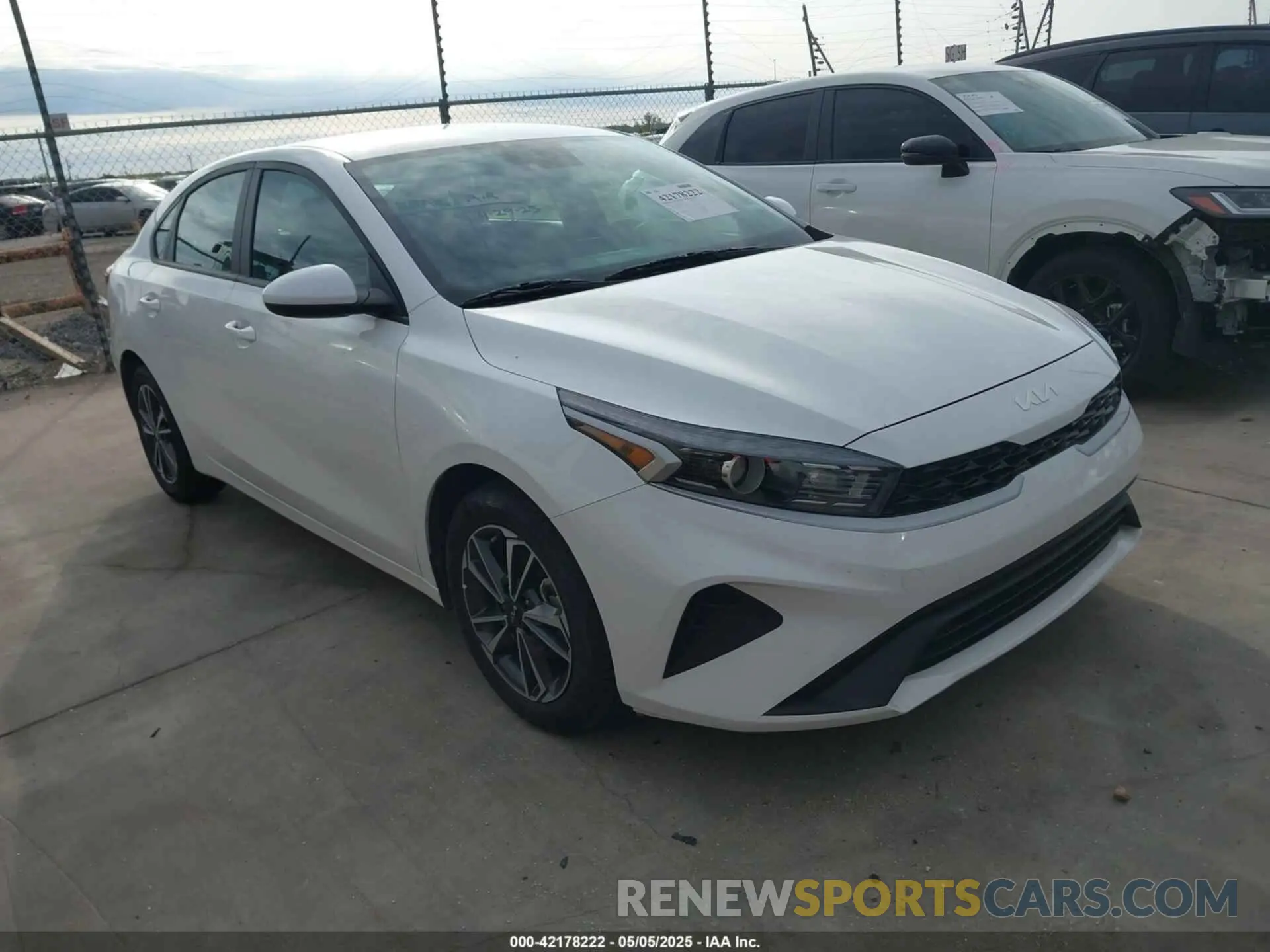 1 Фотография поврежденного автомобиля 3KPF24AD2PE602140 KIA FORTE 2023