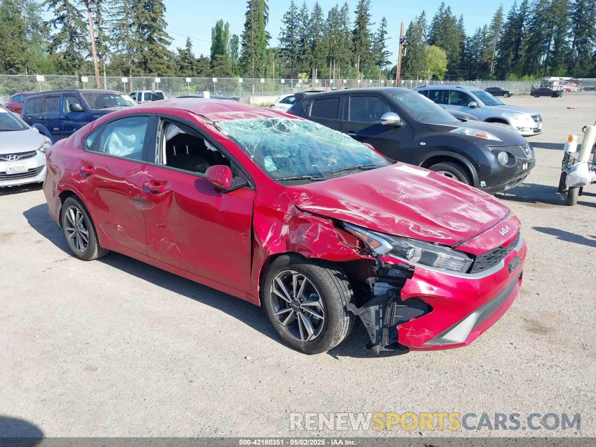 1 Photograph of a damaged car 3KPF24AD2PE612585 KIA FORTE 2023