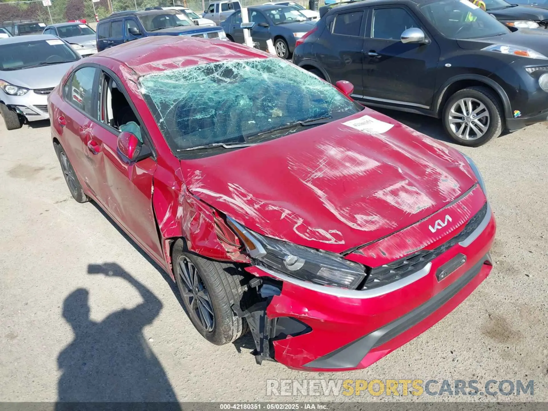 6 Photograph of a damaged car 3KPF24AD2PE612585 KIA FORTE 2023