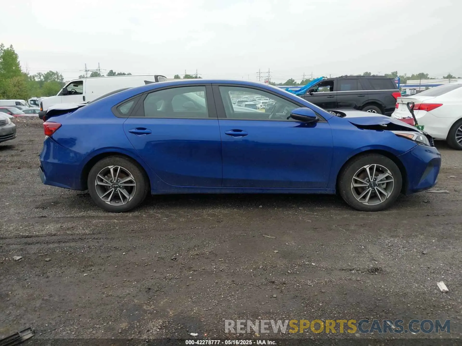 13 Фотография поврежденного автомобиля 3KPF24AD2PE624428 KIA FORTE 2023