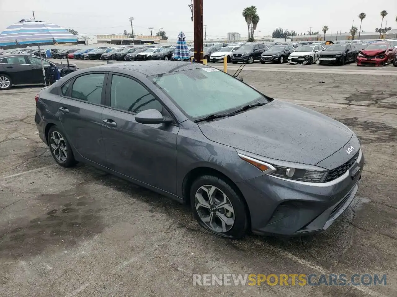 4 Фотография поврежденного автомобиля 3KPF24AD2PE633825 KIA FORTE 2023
