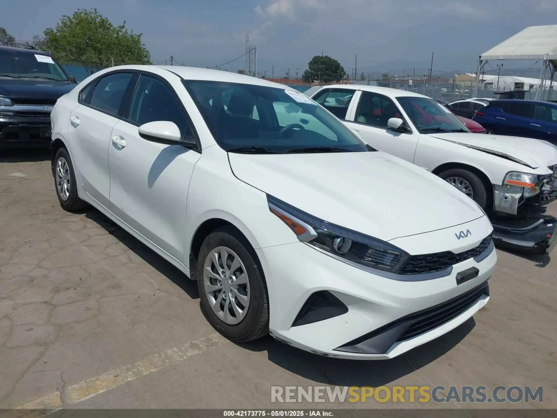 1 Фотография поврежденного автомобиля 3KPF24AD2PE642816 KIA FORTE 2023