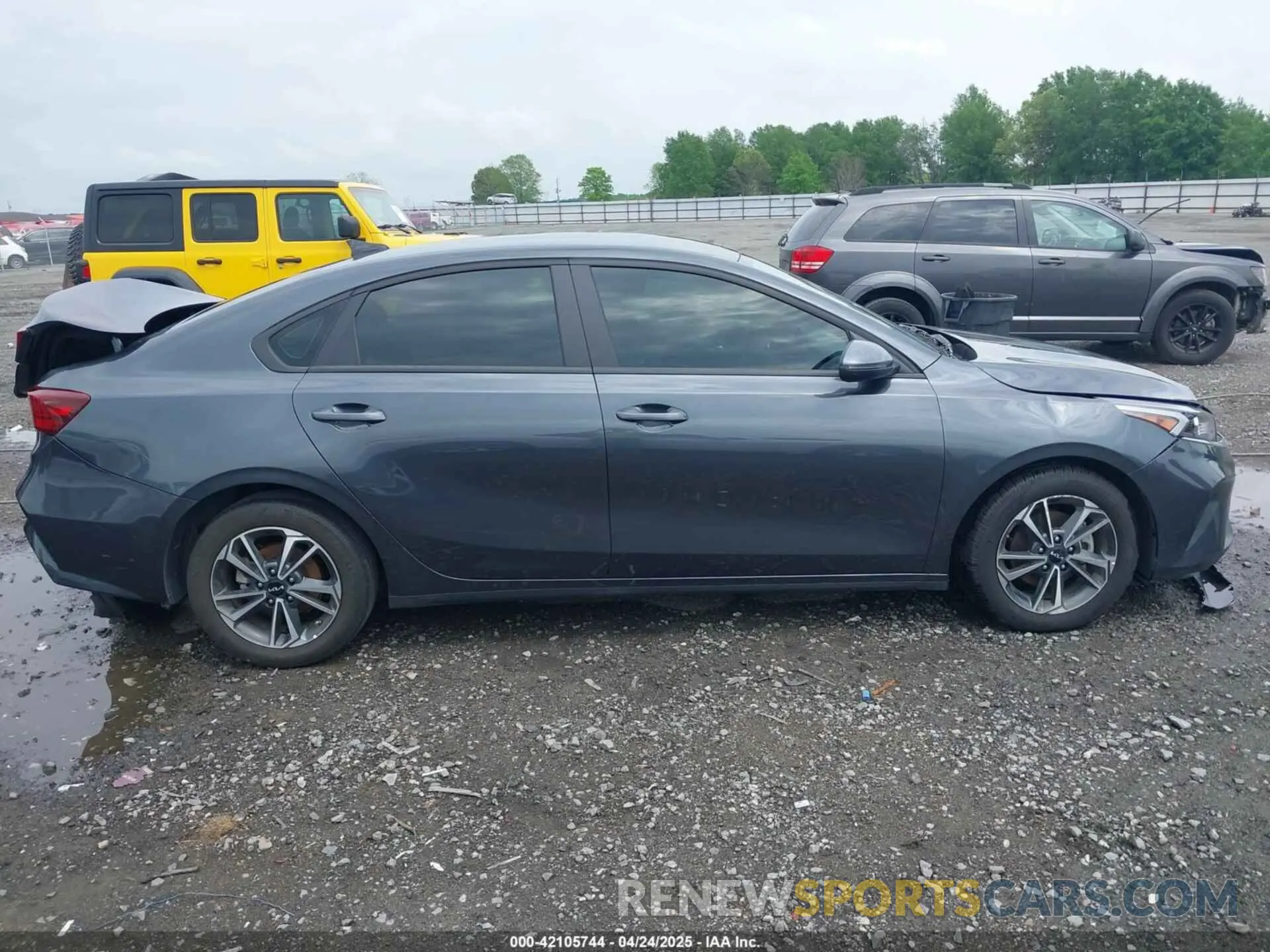 13 Фотография поврежденного автомобиля 3KPF24AD2PE665156 KIA FORTE 2023