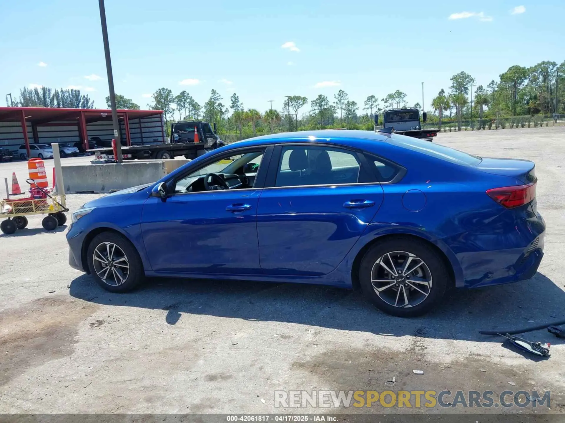 14 Фотография поврежденного автомобиля 3KPF24AD3PE505710 KIA FORTE 2023