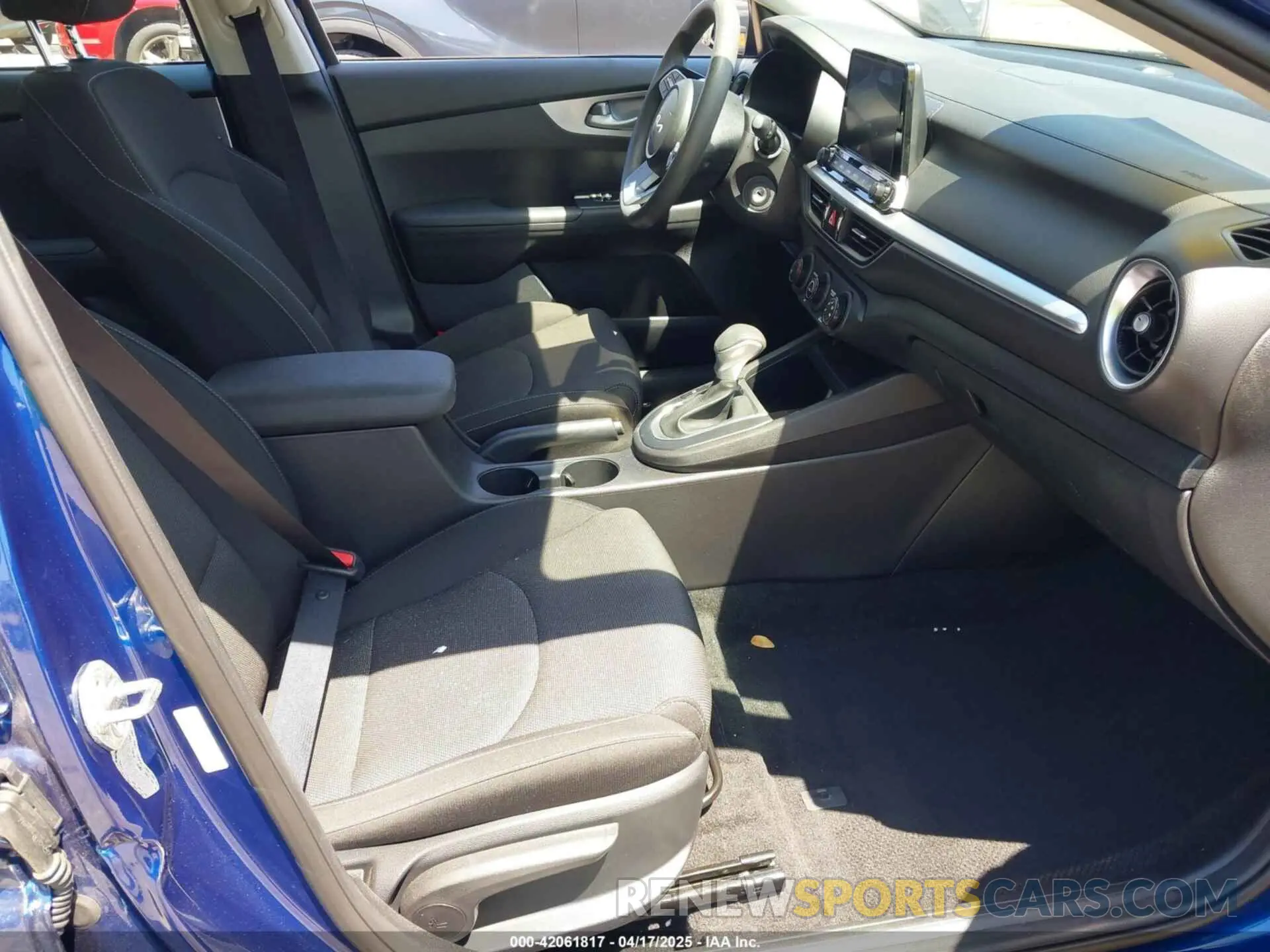 5 Фотография поврежденного автомобиля 3KPF24AD3PE505710 KIA FORTE 2023