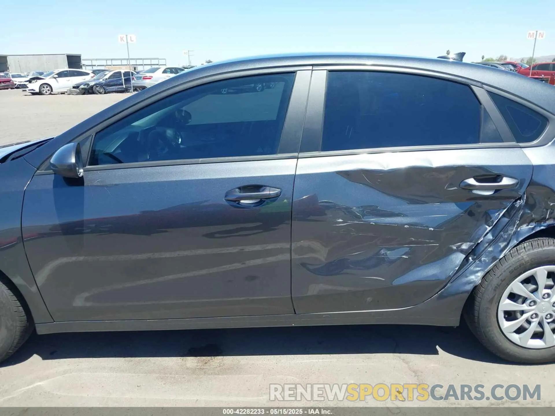 14 Photograph of a damaged car 3KPF24AD3PE521261 KIA FORTE 2023
