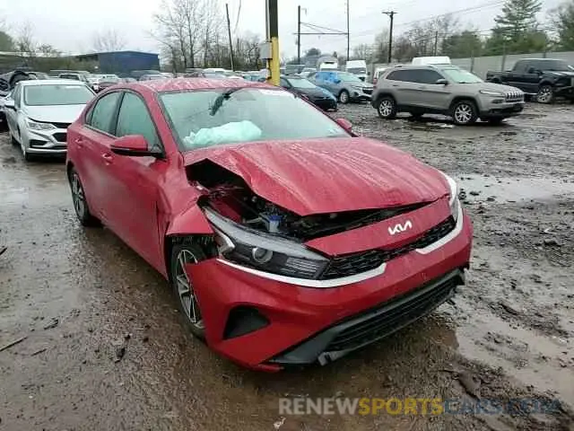 10 Photograph of a damaged car 3KPF24AD3PE592931 KIA FORTE 2023