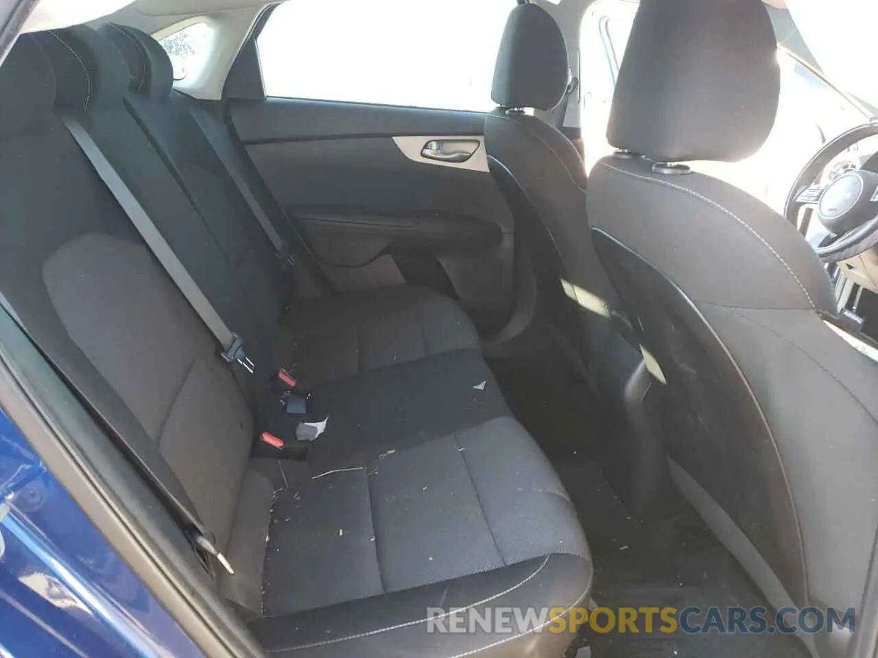 10 Фотография поврежденного автомобиля 3KPF24AD3PE625555 KIA FORTE 2023