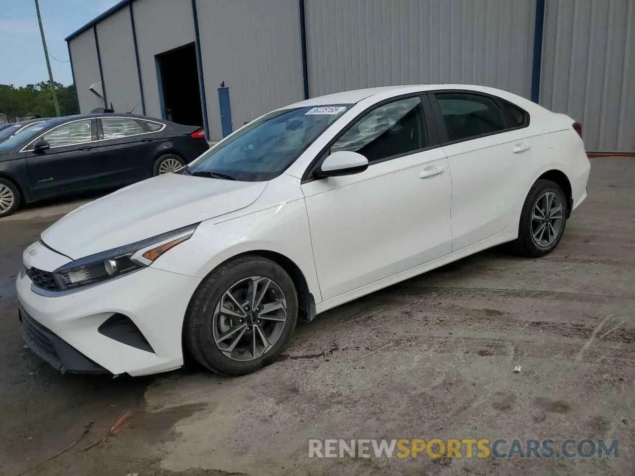 1 Photograph of a damaged car 3KPF24AD3PE661259 KIA FORTE 2023