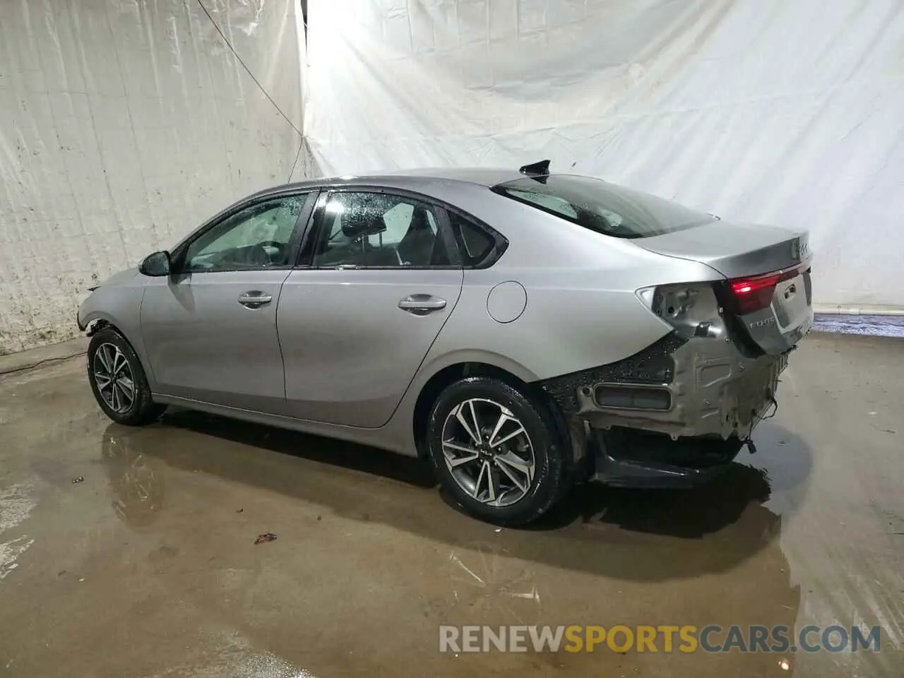 2 Фотография поврежденного автомобиля 3KPF24AD4PE530695 KIA FORTE 2023