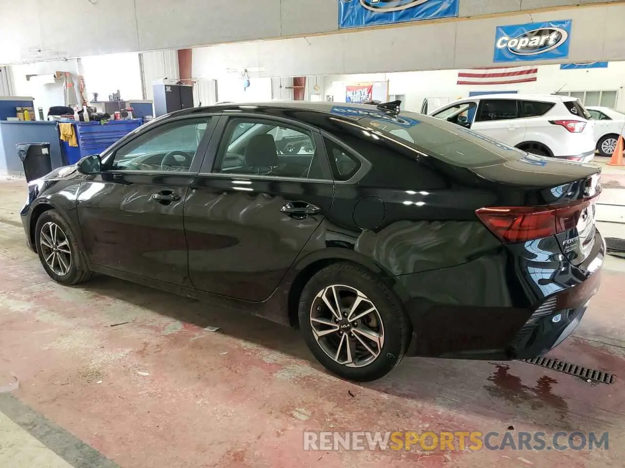 2 Фотография поврежденного автомобиля 3KPF24AD4PE570677 KIA FORTE 2023