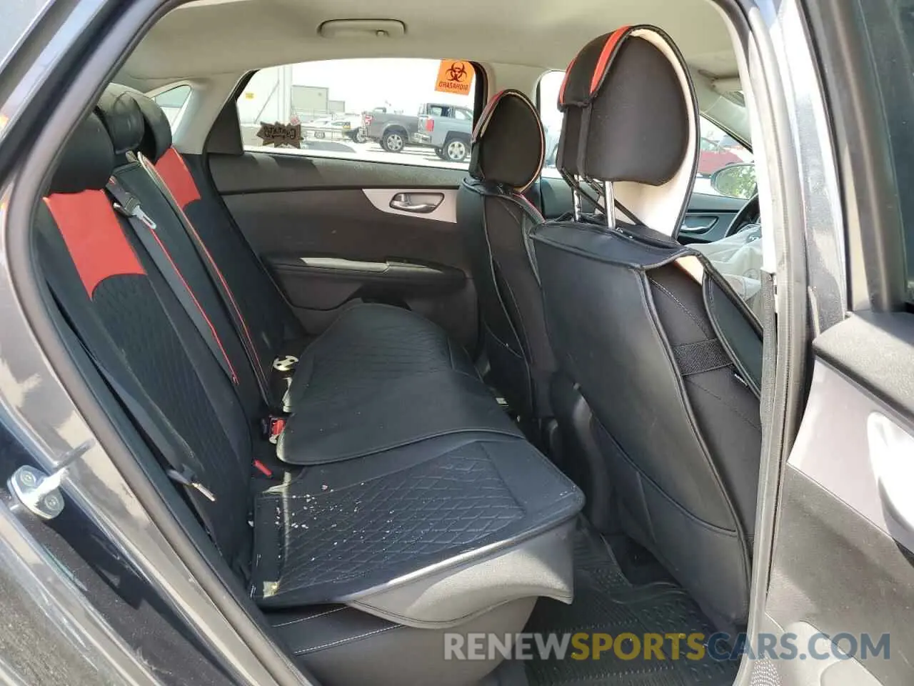 10 Фотография поврежденного автомобиля 3KPF24AD4PE585583 KIA FORTE 2023