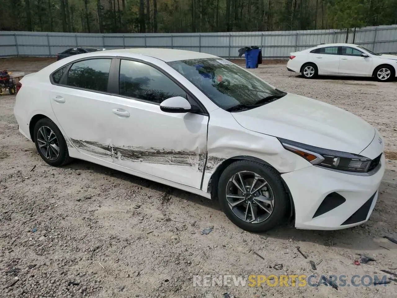 4 Фотография поврежденного автомобиля 3KPF24AD4PE613009 KIA FORTE 2023