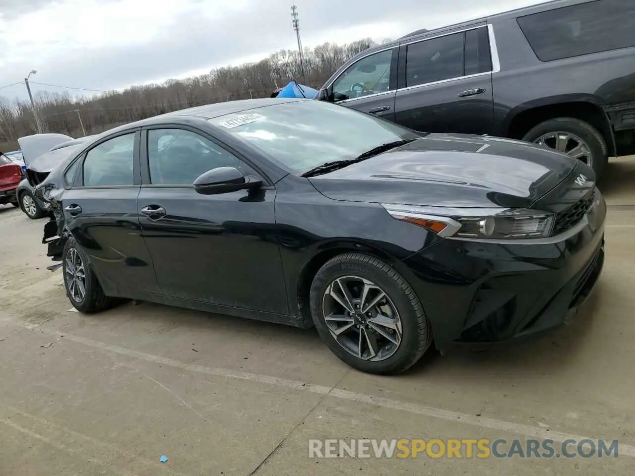 4 Photograph of a damaged car 3KPF24AD4PE672335 KIA FORTE 2023