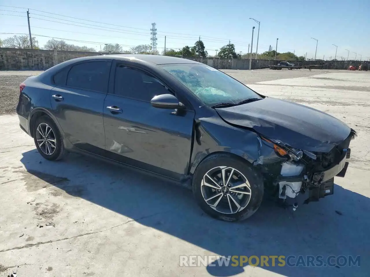 4 Фотография поврежденного автомобиля 3KPF24AD4PE680225 KIA FORTE 2023