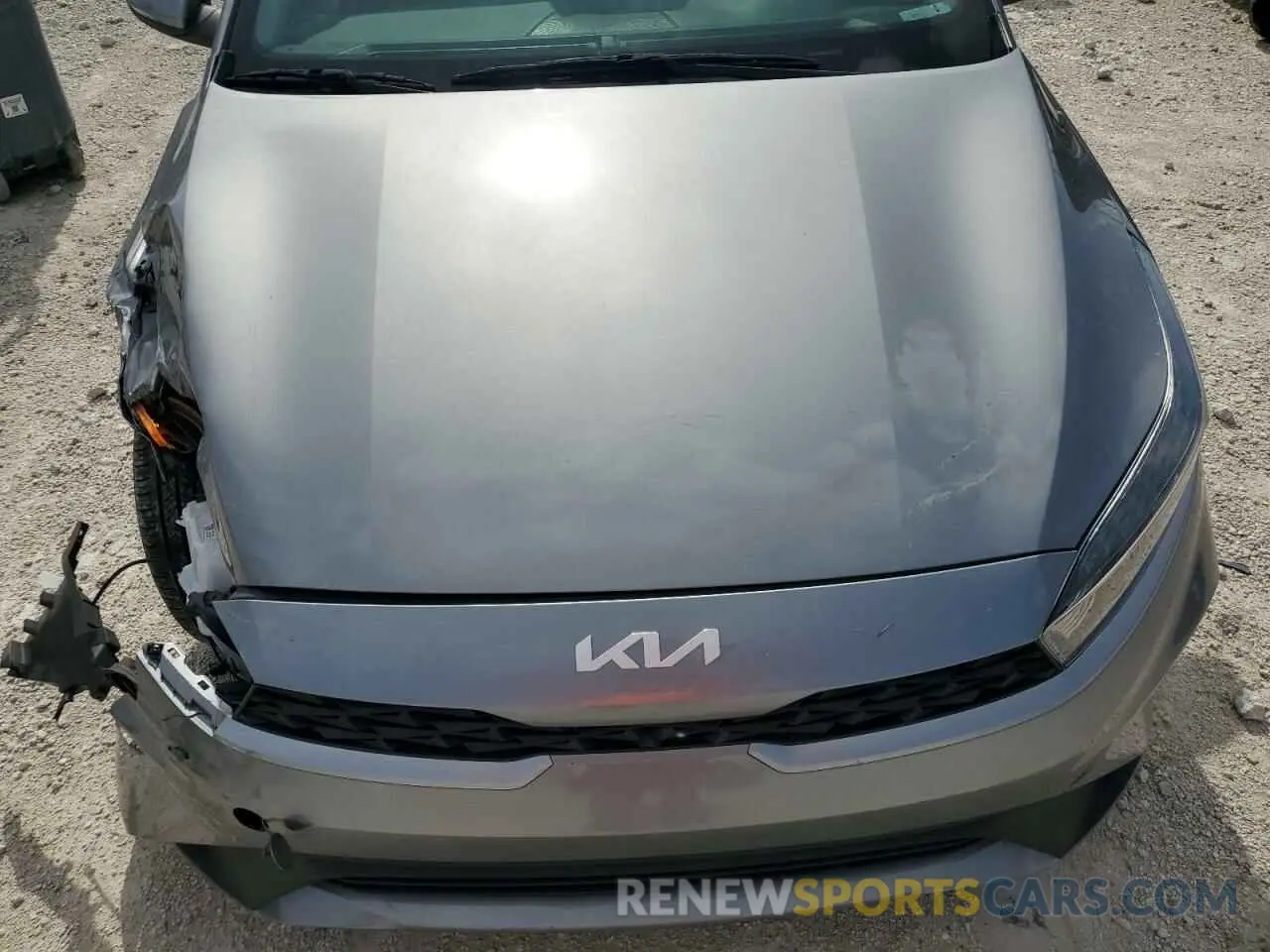 11 Photograph of a damaged car 3KPF24AD5PE521407 KIA FORTE 2023