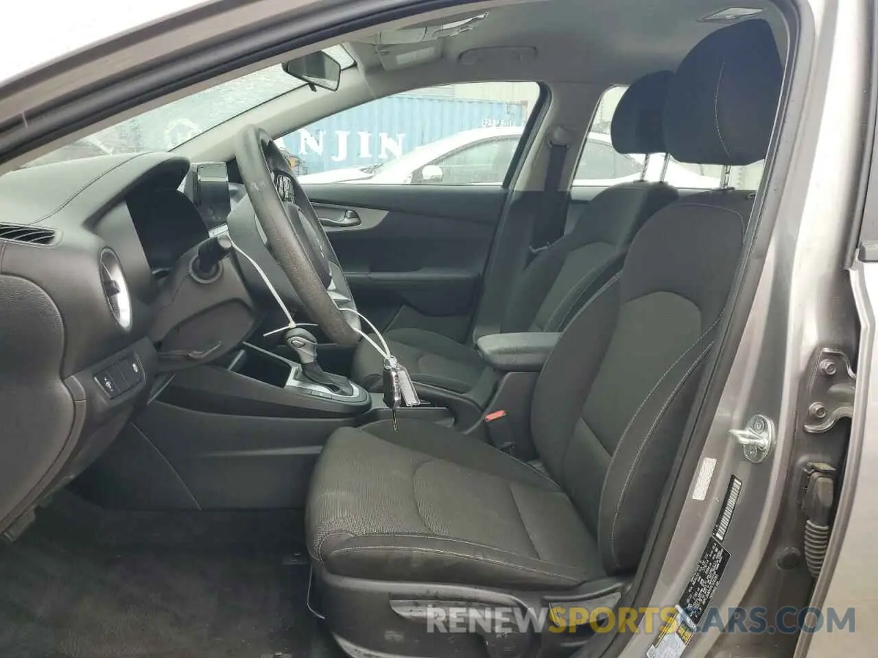 7 Фотография поврежденного автомобиля 3KPF24AD5PE526283 KIA FORTE 2023