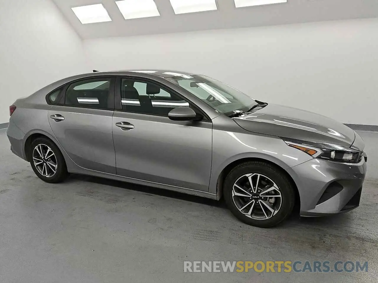 4 Photograph of a damaged car 3KPF24AD5PE538580 KIA FORTE 2023