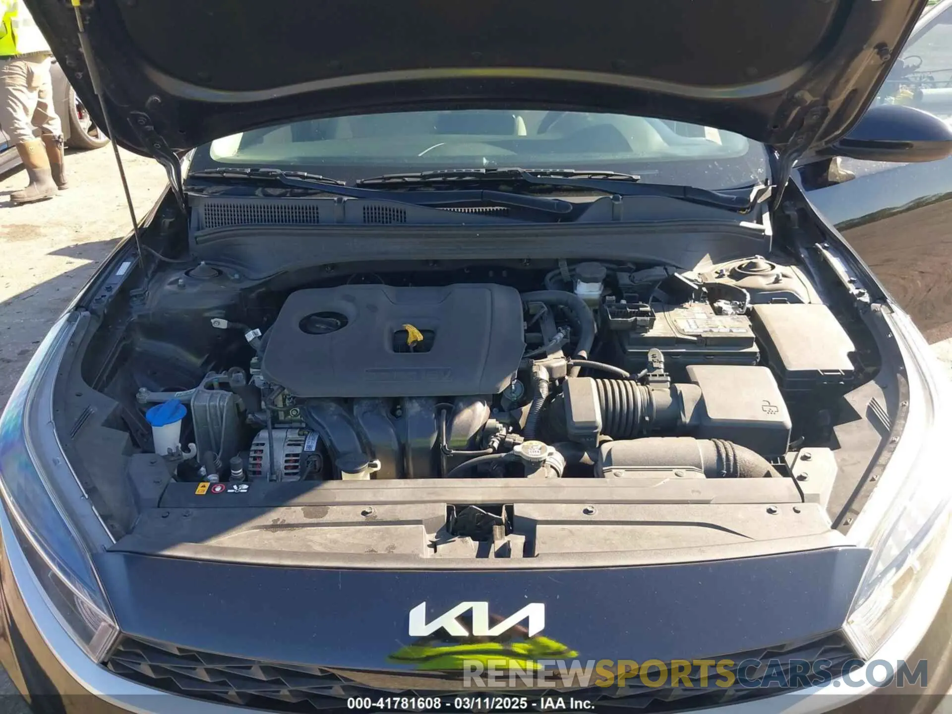 10 Photograph of a damaged car 3KPF24AD5PE554908 KIA FORTE 2023